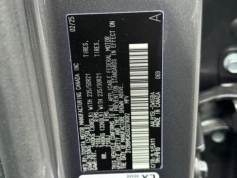 Used 2025 Lexus RX 350h w/ Convenience Package AWD/4WD image 35