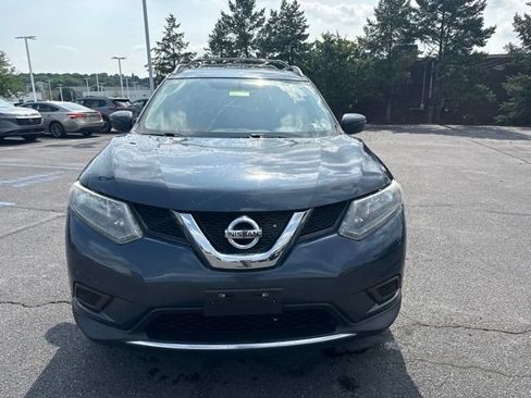 Used 2016 Nissan Rogue SV w/ SV Moonroof Package AWD/4WD image 8
