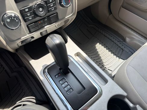 Used 2012 Ford Escape XLT FWD image 20
