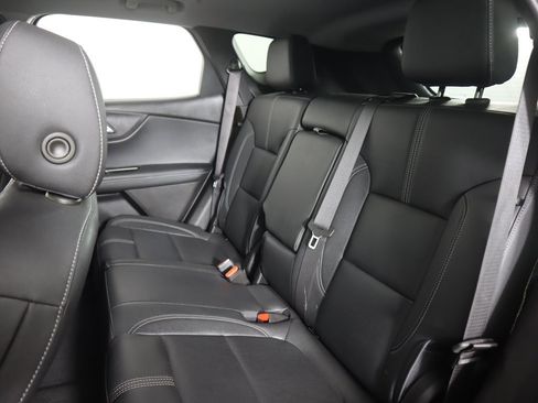 Used 2024 Chevrolet Blazer LT image 35