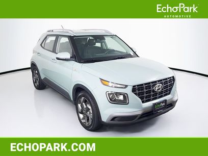 Used 2025 Hyundai Venue SEL