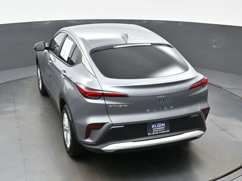 Used 2025 Buick Envista Preferred w/ Convenience II Package FWD image 35