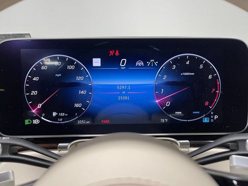 Used 2023 Mercedes-Benz S 500 4MATIC image 32