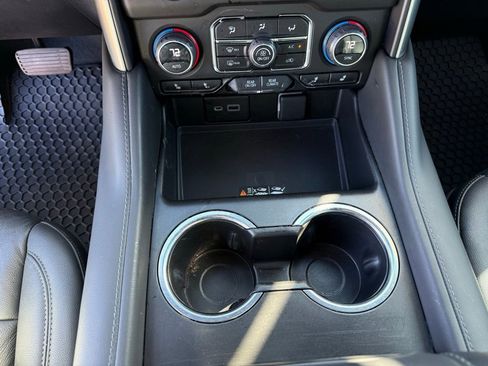 Used 2023 Chevrolet Tahoe Z71 w/ Off-Road Capability Package image 20