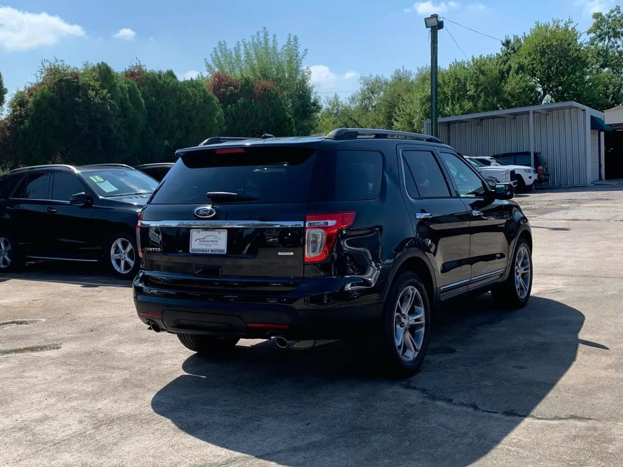 Used 2013 Ford Explorer Limited AWD/4WD image 7