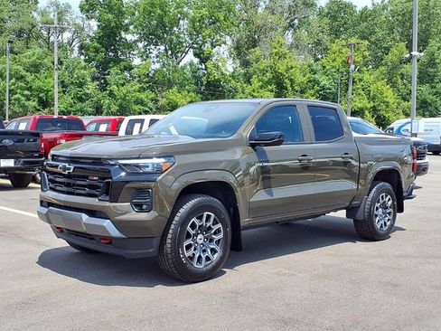 Certified 2023 Chevrolet Colorado Z71 w/ Z71 Convenience Package 2 AWD/4WD image 1
