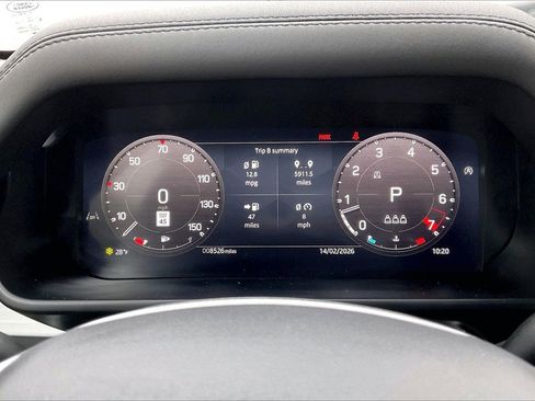 Used 2024 Land Rover Defender 110 S image 13