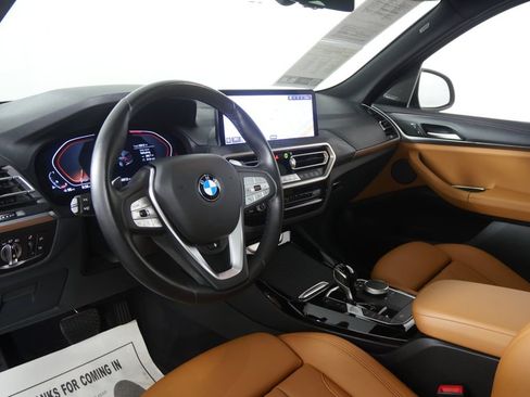 Used 2023 BMW X3 sDrive30i w/ Premium Package w/ZPA RWD image 12