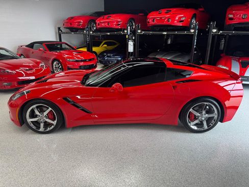 Used 2014 Chevrolet Corvette Stingray Coupe RWD image 8