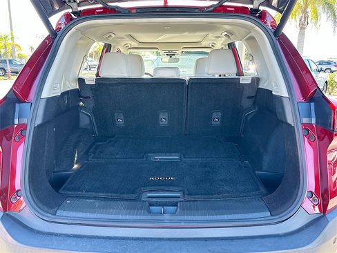 Used 2023 Nissan Rogue SL w/ SL Premium Package image 27
