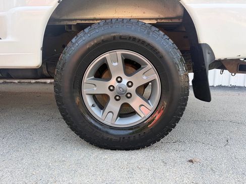 Used 2003 Ford Ranger FX4 AWD/4WD image 28