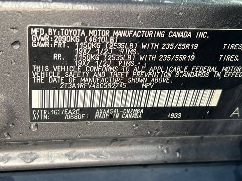Used 2025 Toyota RAV4 XLE Premium w/ Weather Package AWD/4WD image 25