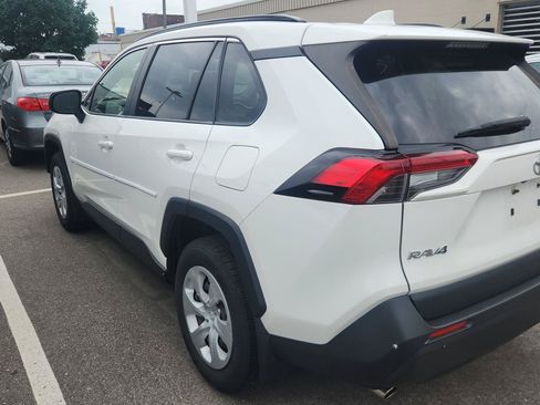 Used 2019 Toyota RAV4 LE w/ All Weather Liner Package FWD image 6