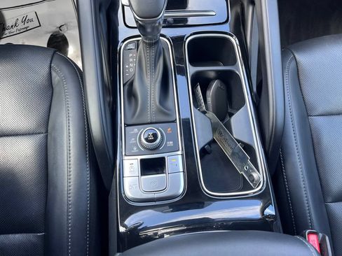 Certified 2023 Kia Telluride S AWD/4WD image 19