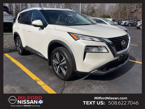 Certified 2023 Nissan Rogue SL w/ SL Premium Package image 8