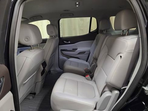 Used 2021 GMC Acadia SLT w/ Preferred Package image 29