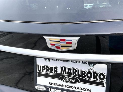 Used 2025 Cadillac XT6 Premium Luxury image 8