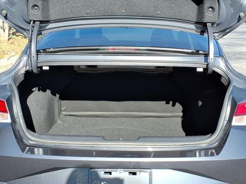 Used 2021 Hyundai Elantra SEL image 13