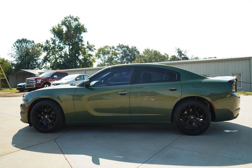 Used 2021 Dodge Charger SXT w/ Blacktop Package RWD image 23