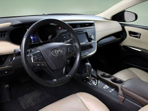 Used 2016 Toyota Avalon XLE Plus FWD image 13