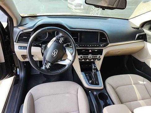 Used 2019 Hyundai Elantra Value Edition image 4