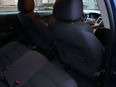 Used 2013 Chevrolet Cruze Eco image 22