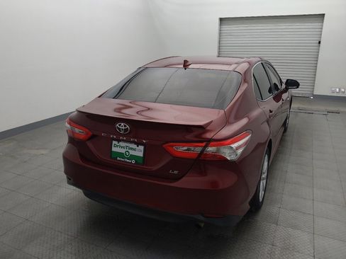 Used 2020 Toyota Camry LE image 7