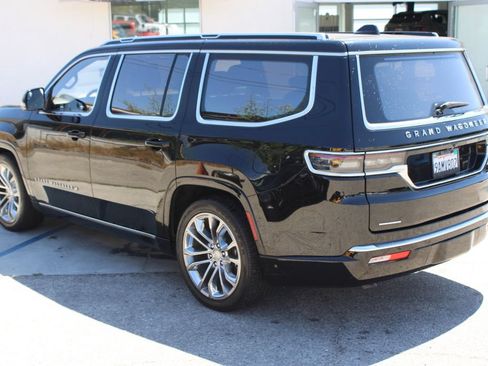 Used 2022 Jeep Grand Wagoneer Series II w/ Premium Group II AWD/4WD image 6