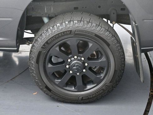 Used 2020 RAM 2500 Big Horn w/ Level 2 Equipment Group AWD/4WD image 30