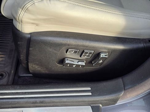 Used 2014 Lexus LS 460 image 13