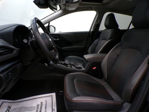 Used 2024 Subaru Crosstrek 2.5i Limited w/ Crosstrek Mirror Package image 15