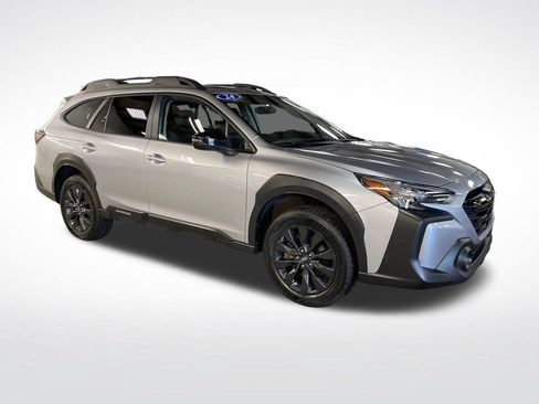 Used 2024 Subaru Outback Onyx Edition AWD/4WD image 8