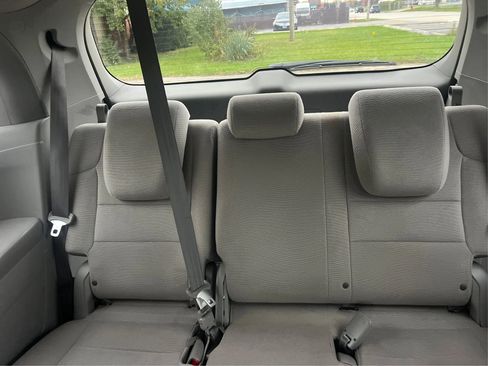 Used 2012 Honda Odyssey LX image 29