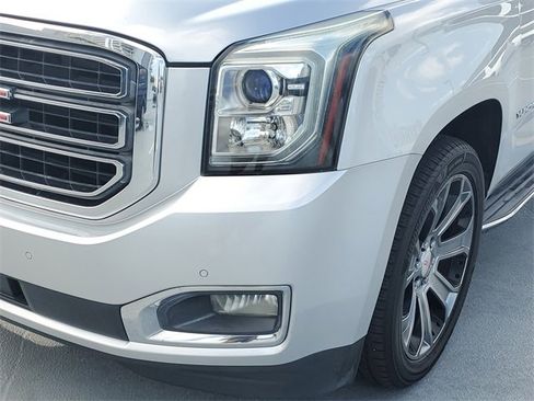 Used 2017 GMC Yukon SLE w/ Convenience Package image 10