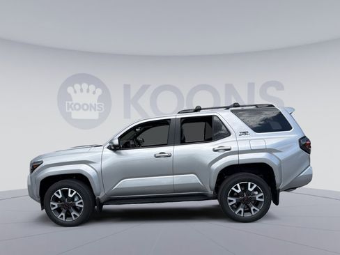 New 2026 Toyota 4Runner TRD Sport Premium AWD/4WD image 2