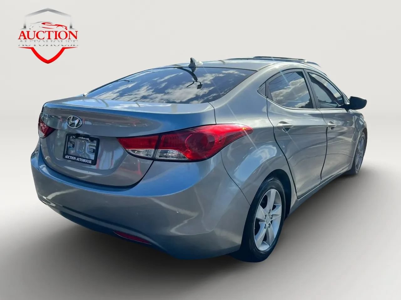 Used 2012 Hyundai Elantra GLS w/ Preferred Pkg 3 FWD image 5