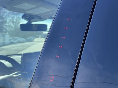 Used 2023 Lincoln Aviator AWD w/ Premium Package image 33