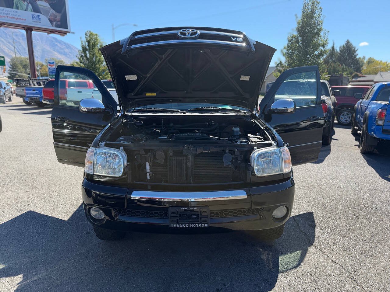 Used 2005 Toyota Tundra SR5 w/ TRD Off-Road Pkg AWD/4WD image 53