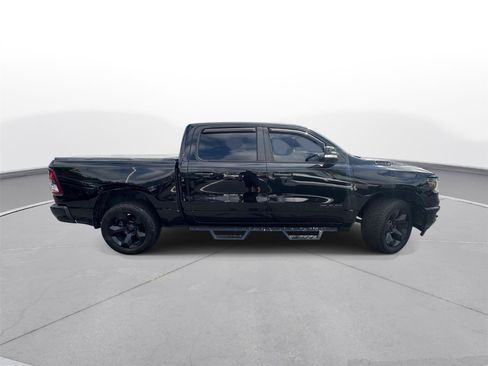 Used 2019 RAM 1500 Big Horn AWD/4WD image 5