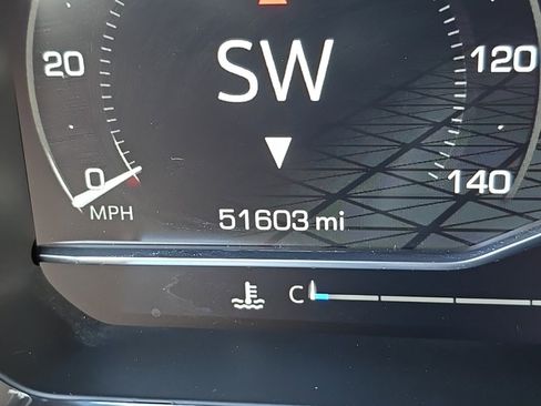 Used 2023 GMC Sierra 1500 SLT w/ SLT Convenience Package image 24