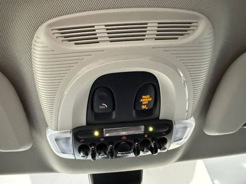 Used 2023 MINI Cooper Countryman S w/ Signature Upholstery Package image 39