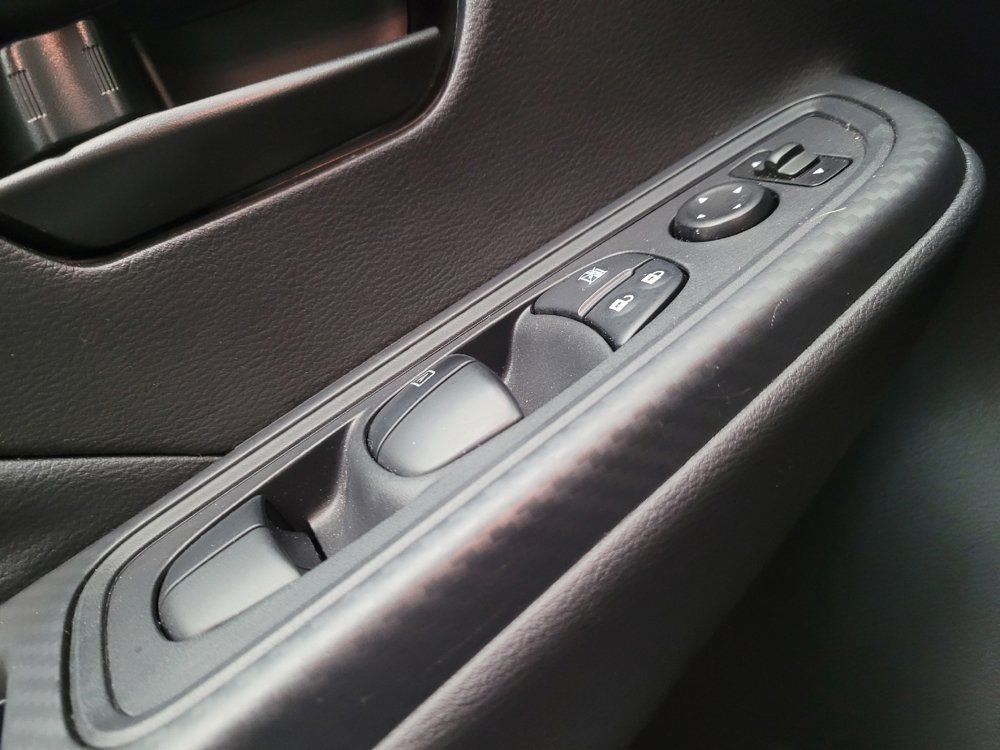 Used 2025 Nissan Versa S w/ Trunk Package FWD image 27