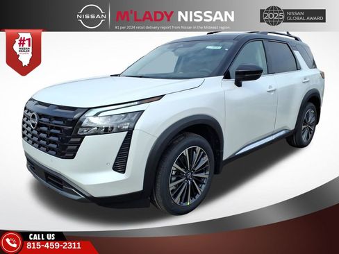 New 2026 Nissan Pathfinder Platinum image 3