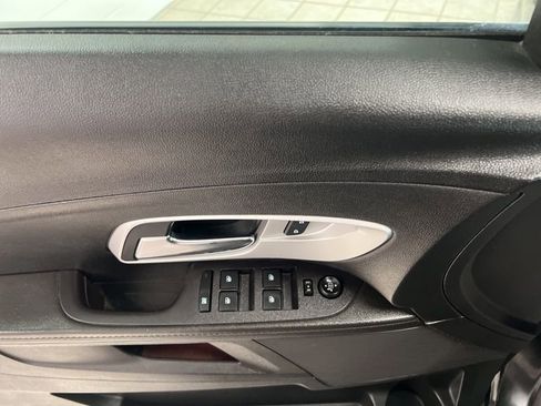 Used 2017 Chevrolet Equinox LT w/ Convenience Package AWD/4WD image 21