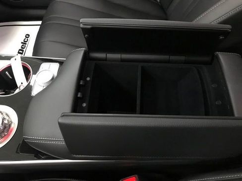 Used 2025 Genesis GV80 2.5T Standard image 13