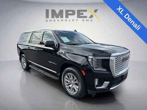 Used 2024 GMC Yukon XL Denali w/ Max Trailering Package AWD/4WD image 7