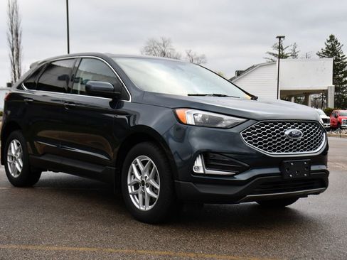 Used 2023 Ford Edge SEL w/ Convenience Package image 10