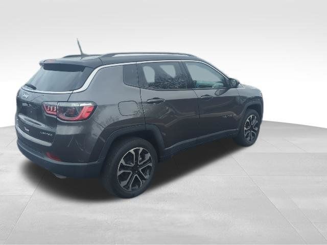 Used 2022 Jeep Compass Limited AWD/4WD image 6