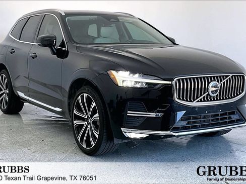Used 2023 Volvo XC60 B5 Ultimate w/ Climate Package AWD/4WD image 1