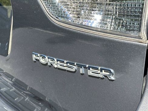 Used 2020 Subaru Forester Premium w/ Popular Package #1 AWD/4WD image 8